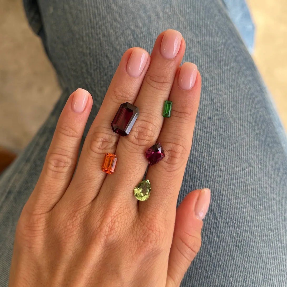BESPOKE 2.57CT ANZA SPESSARTINE GARNET