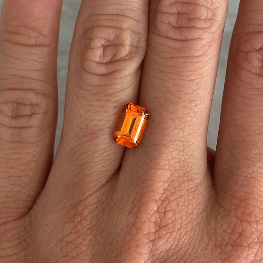 BESPOKE 2.57CT ANZA SPESSARTINE GARNET