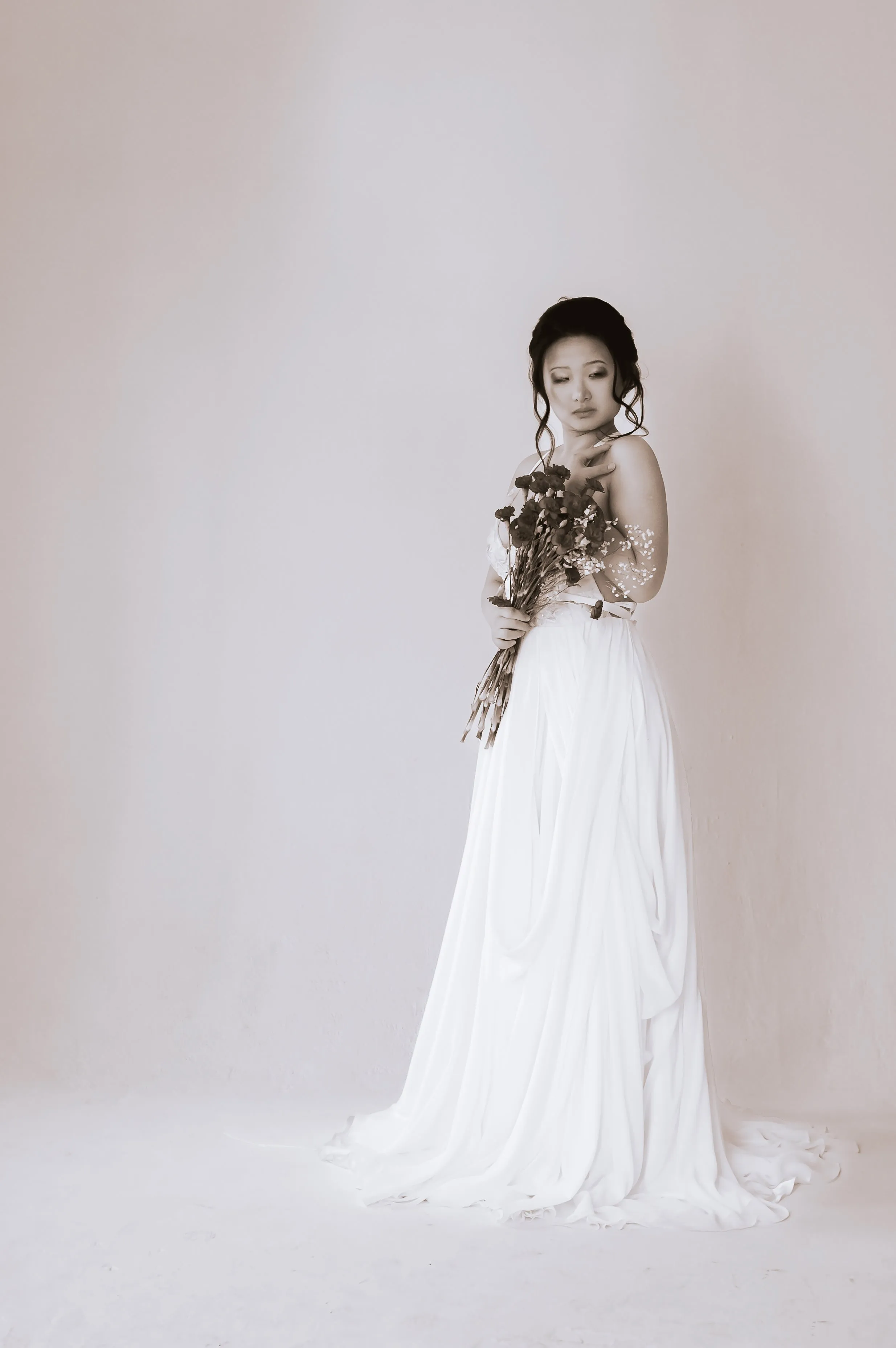 Dress 5768: EcoChic Bridal "Alex" waist 28
