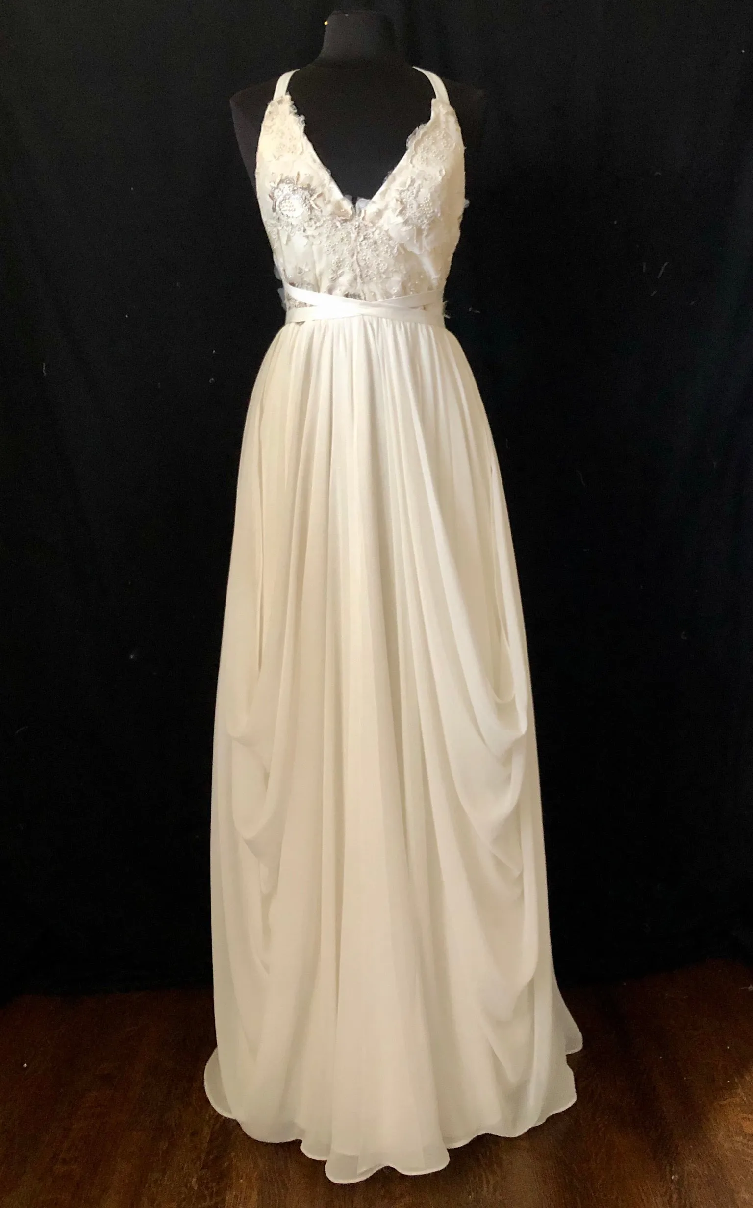 Dress 5768: EcoChic Bridal "Alex" waist 28