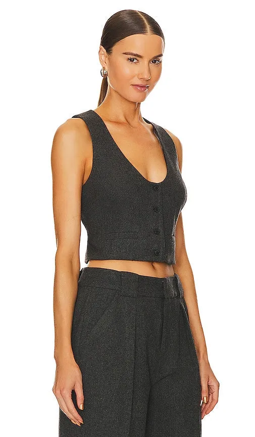 Equipment Charlie Vest in Charcoal