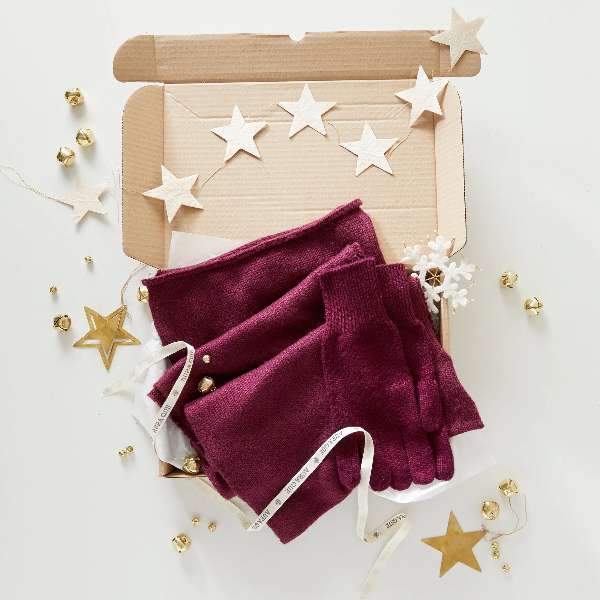 PARVATI Lokta Paper Christmas Star Garland 110cm - last one